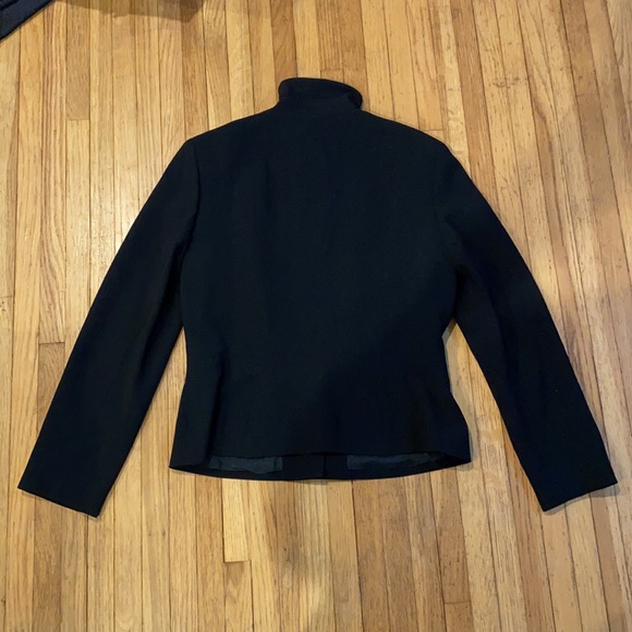 Ann Taylor 8p black blazer - Picture 4 of 5